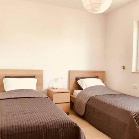 Gospino Apartment 1 Perfect For A Family Трогир Екстериор снимка